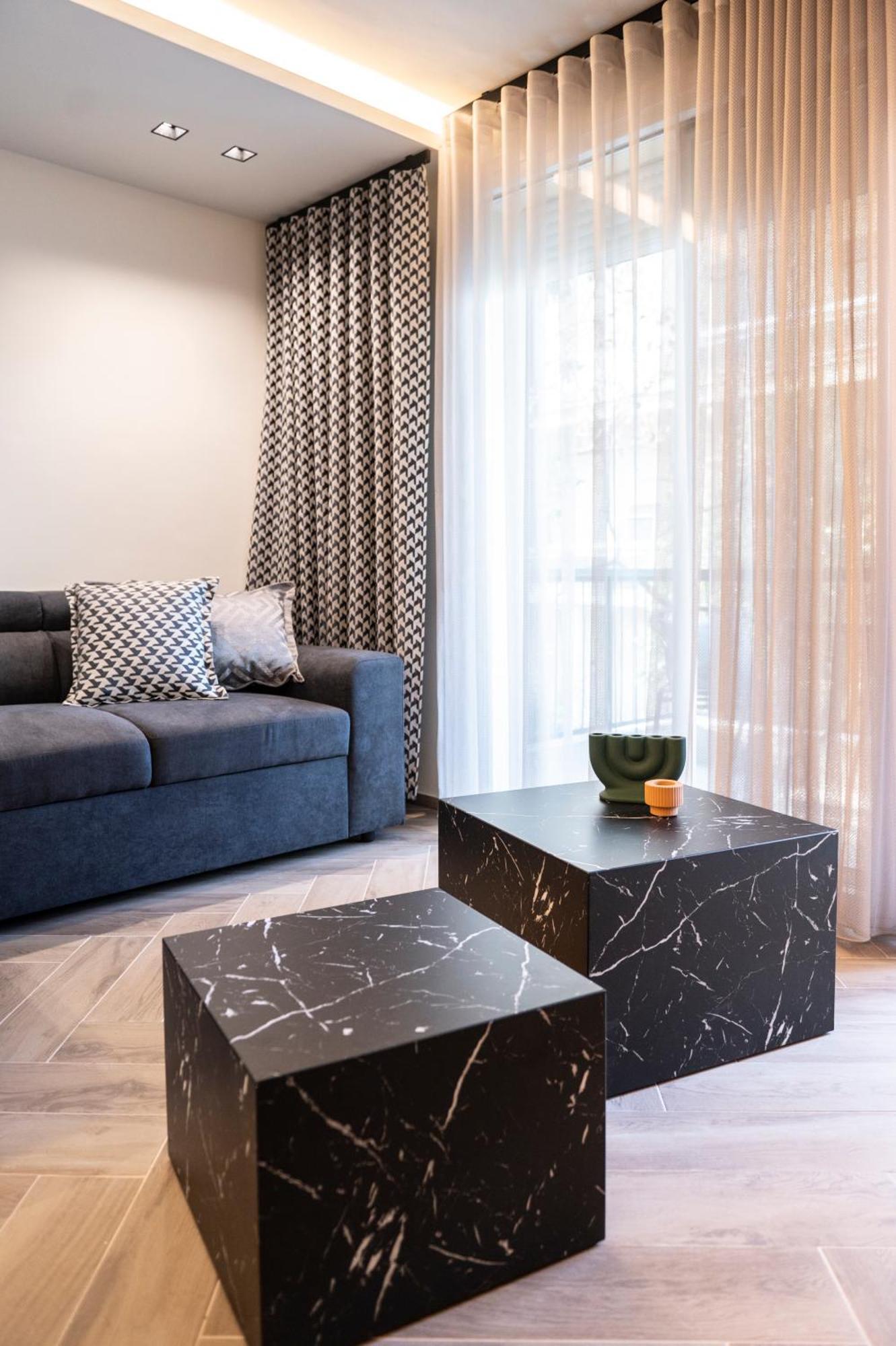 Almasi Luxury Suites Marquise アレクサンドルポリス エクステリア 写真