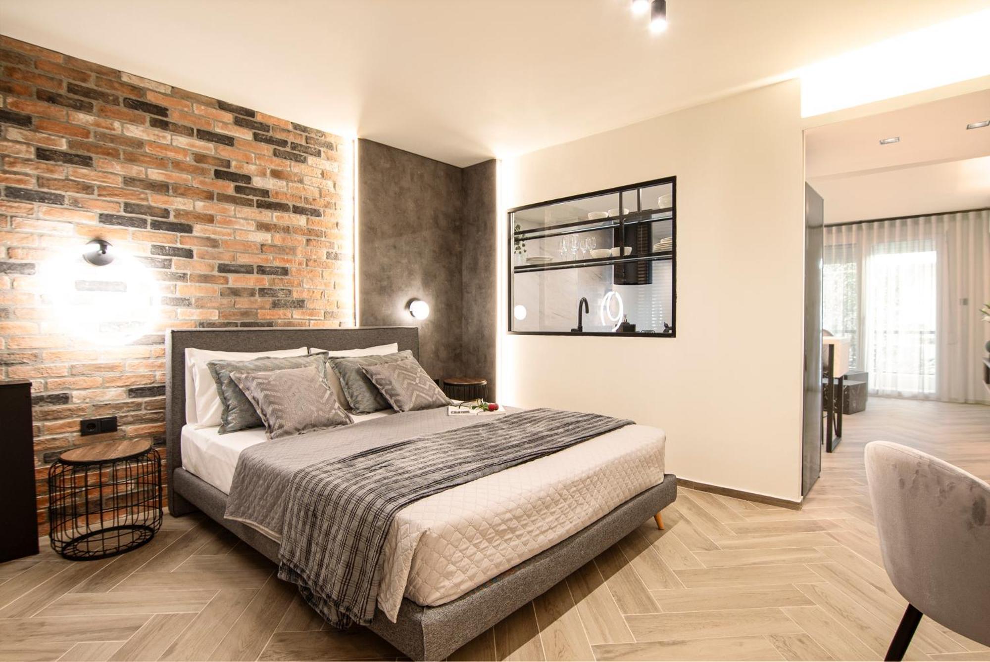 Almasi Luxury Suites Marquise アレクサンドルポリス エクステリア 写真