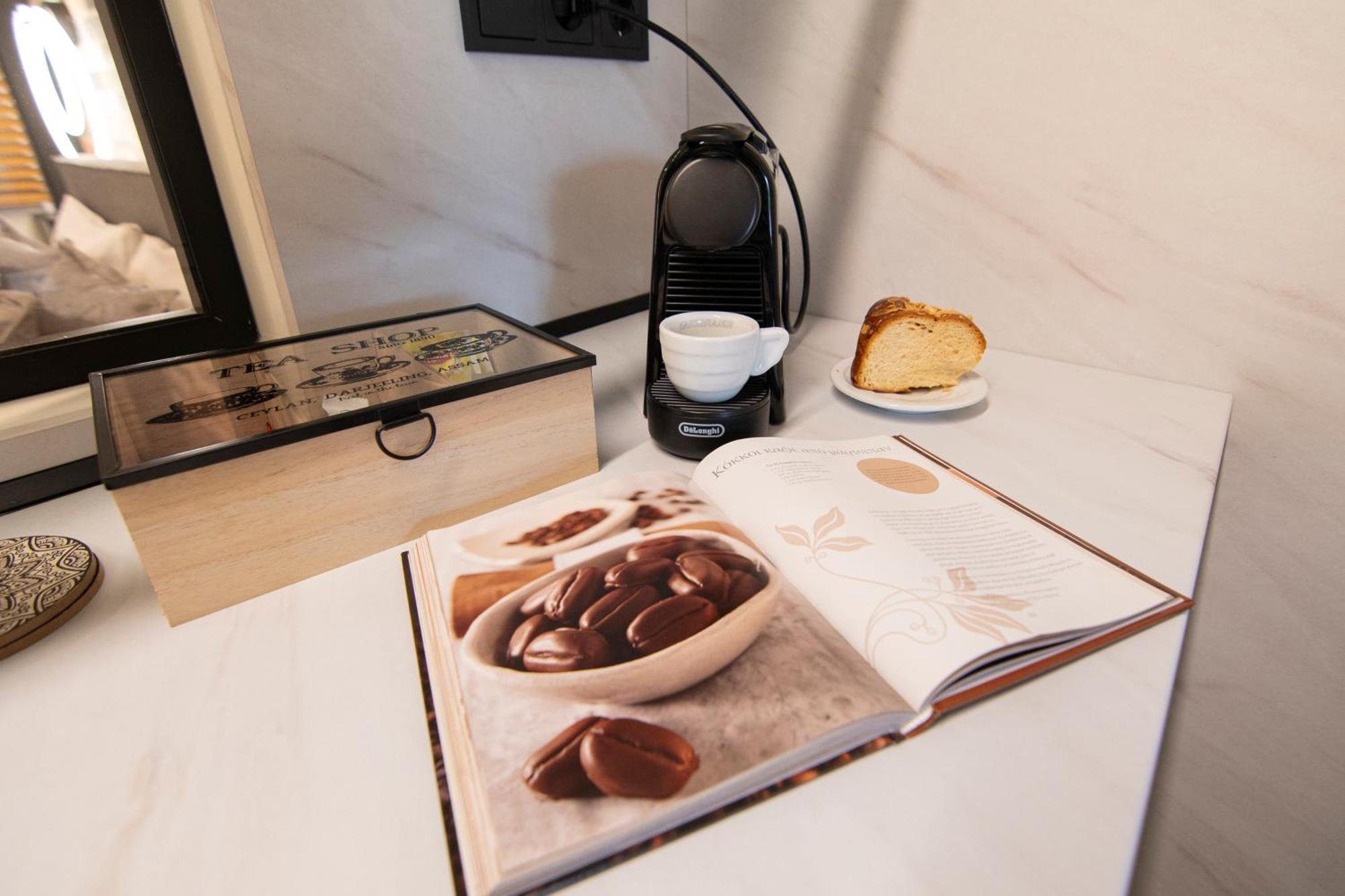 Almasi Luxury Suites Marquise アレクサンドルポリス エクステリア 写真