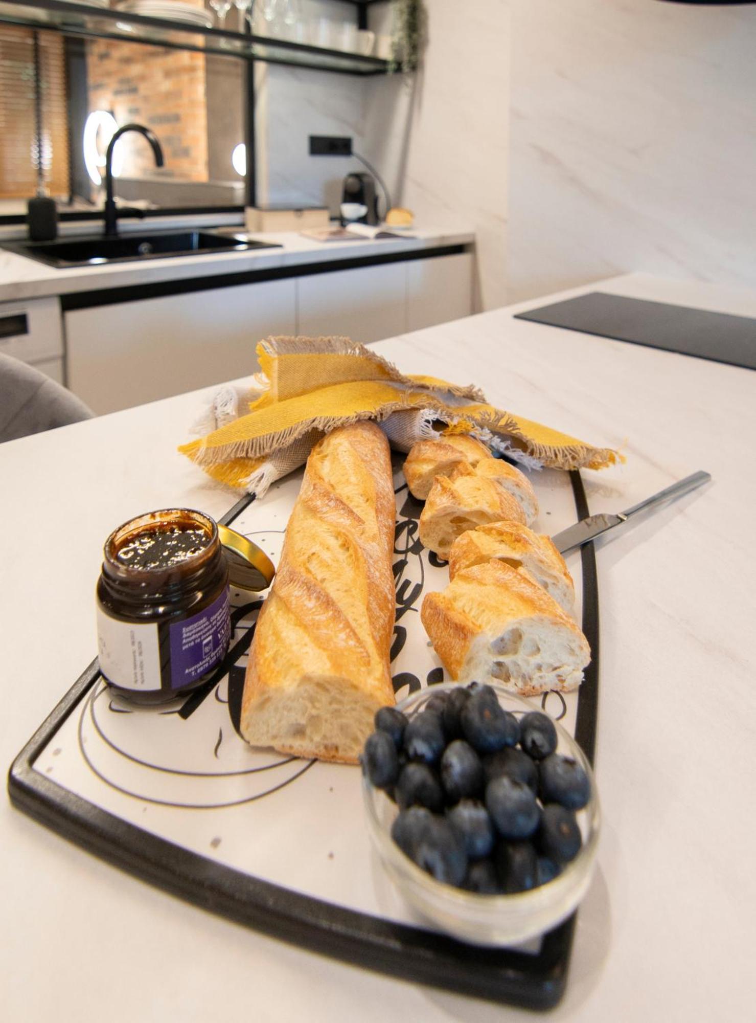 Almasi Luxury Suites Marquise アレクサンドルポリス エクステリア 写真